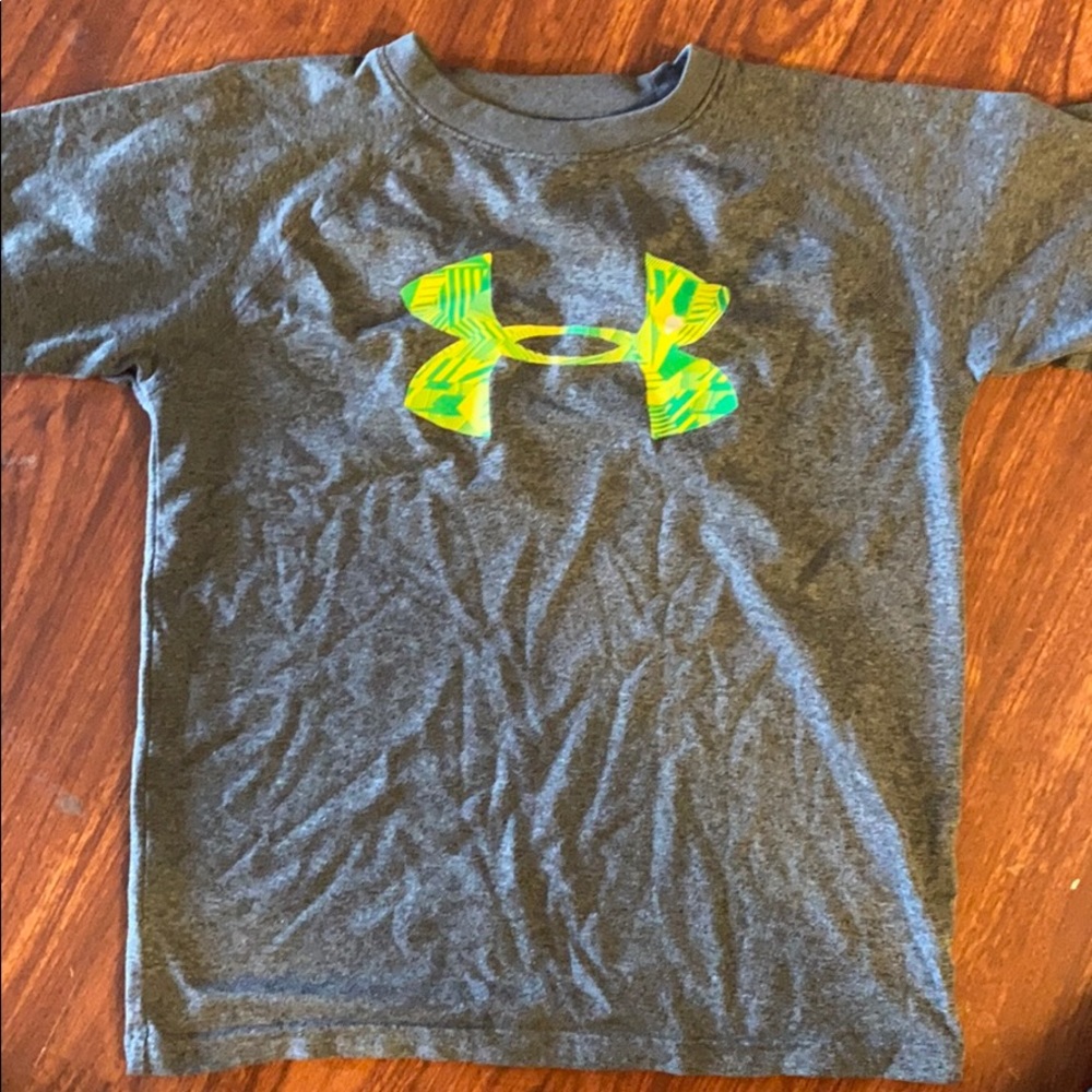 Under armour shirt